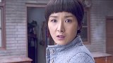 傻老公的嘴被人用胶带封住，妻子发飙把麻将桌都掀了，太生气了
