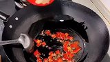 土豆烧鸡块最美味的做法，色香味俱全，配上米饭，那叫一个爽！