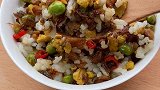 每次做这个外婆菜炒蛋，我家米饭都不够吃外婆菜炒蛋
