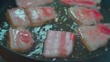这把子肉也太香了！里面的青椒和鸡蛋也特别好吃！
