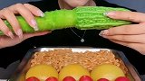 这样的苦瓜您们吃过吗