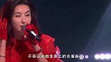 张柏芝带俩儿子逛街！小Q身高快赶上妈妈，Lucas像谢霆锋