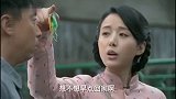 丈夫坐牢三年出狱，一看到漂亮媳妇急忙想拉回家，媳妇反应贼逗！