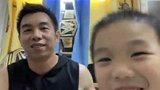 身为父子的两代摔迷 却爱着两位截然不同的选手