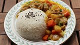 牛肉咖喱饭的做法，没有吃过的人一定要试试哦，味道真的很赞