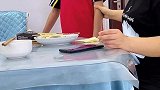 手速快的人才有饺子吃！