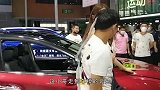 美女，你这一拽差点连自己都给笑坏了啊！