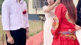结婚当天小舅子提出这样的条件，新郎的做法亮了