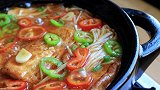 番茄金针菇豆腐煲，香气四溢超下饭，连吃三碗，比吃肉还香