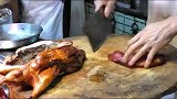 香港美食：香港烧腊店，快刀手切叉烧斩烧肉，实用与炫技一体！