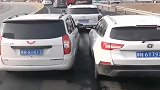 五菱长安杠上了，大家都是国产神车，各让一步！