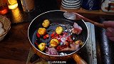 炖鸡肉怎么炖好吃，简单又好吃的板栗炖鸡肉，超级开胃