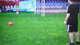 梅球王挑战无死角机器人守门员 01