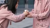 没想到小哥哥是个王者