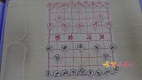 女同学和同学比赛下象棋，结果女同学比不过人家耍赖皮！太逗了