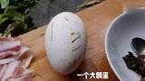 松露炒蛋配葡萄酒