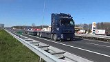高速公路上的沃尔沃卡车，时速能去到多少