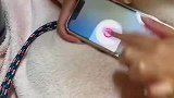 开机键放大无法缩小，想关机都关不了