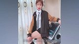 艾比出现整容后遗症，身体男性特征明显，再美的妆也难掩男人本质