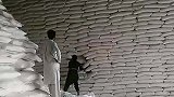 一但出现失误，60万立刻打到卡上