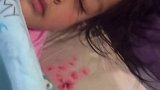 太暖啦！女孩照顾无家可归的燕子，并放回大自然️温暖 暖心的宝贝 家庭教育