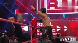 RAW：洲际冠军三重威胁赛 巴比莱斯利把赛斯和汀摔到怀疑人生