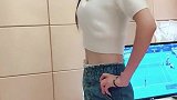 小姐姐太逗了，笑起来的样子好好看！