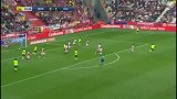 第72分钟里尔球员丰特射门