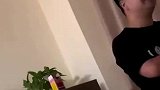 媳妇生了女儿，丈夫迫不及待想炫耀