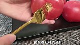 西红柿去皮别用开水烫了，妈妈教我4种方法，太实用了