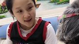 女主人测试泰迪智商，没想到泰迪居然对答如流，太聪明了！