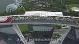 最惊险的无边泳池，坐落在200米的高楼顶上，网友：太刺激了