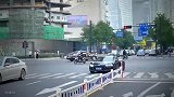 实拍劳斯莱斯库里南优雅蓝吸睛气质，宣判封顶