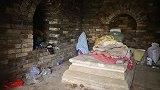 南京600年前的公主墓，住着一位“活人”，谁敢住在里面？
