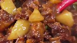 牛肉捡回来千万不要直接下锅炖，那样的做法是错误的