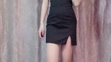 女人到了三十穿连衣裙很优雅，还散发小女人的气息