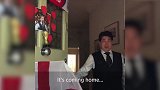 万人迷索思盖特！成球迷家中门神还被爱心环绕