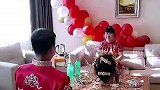 新郎跪拜岳母改口喊妈，新娘顺势回应母女变姐妹