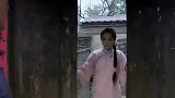 打狗棍：富少去找媒婆帮自己提亲，结果却看上了她家的女儿