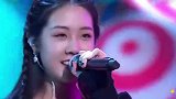 被石玺彤Subs甜到!黄子韬嗑回大势CP称“接受了”