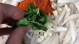 教大家做家庭版酸辣剪刀面