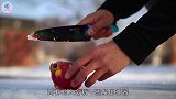 最实用的减压视频雪地踩爆一颗火龙果