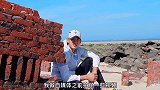鱼排底下全是靓货，阿聪和岳父现抓现煮，渔夫生活让人羡慕不已