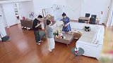 傅首尔送杨迪肥肠做礼物，杨迪直接倒退了好几步，太难闻了