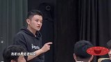 董子健凶鹿晗：关晓彤知道你校情史吗！随后鹿晗的表情，太逗了