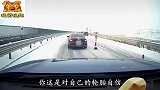 爆笑：不说别的妹子这一回头，我整个人都恋爱了