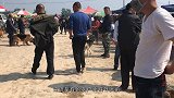 实拍大集农村狗市，找了半天没看到一条黑拉拉，市场的幼犬急需