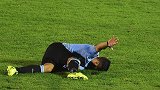 世界杯-18年-世预赛乌拉圭0:0闷平阿根廷 苏亚雷斯伤退-新闻