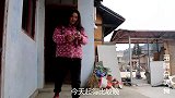 苗大姐做金毛狮王出场，红烧肉做得炉火纯青，软烂入味色泽鲜艳