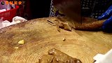 广东烧腊档：卤猪头卤猪杂软烂入味，家人喜欢的美食